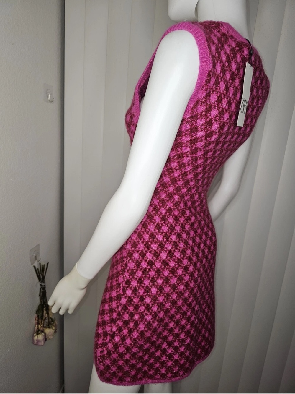 ZARA Hot Pink Plaid Knit Mini Dress - Picture 4 of 6